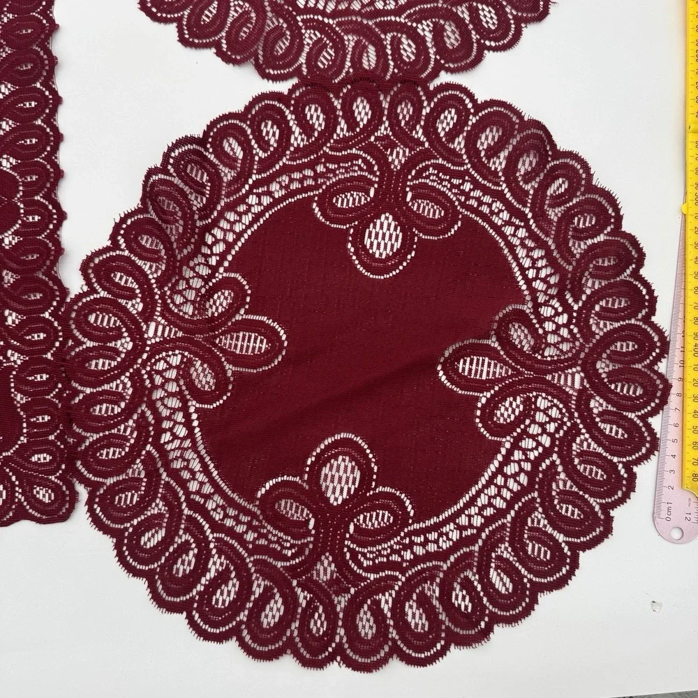 Vintage Red Lace Doilies & Placemat Set 3 Scalloped‎ Floral Table Decor